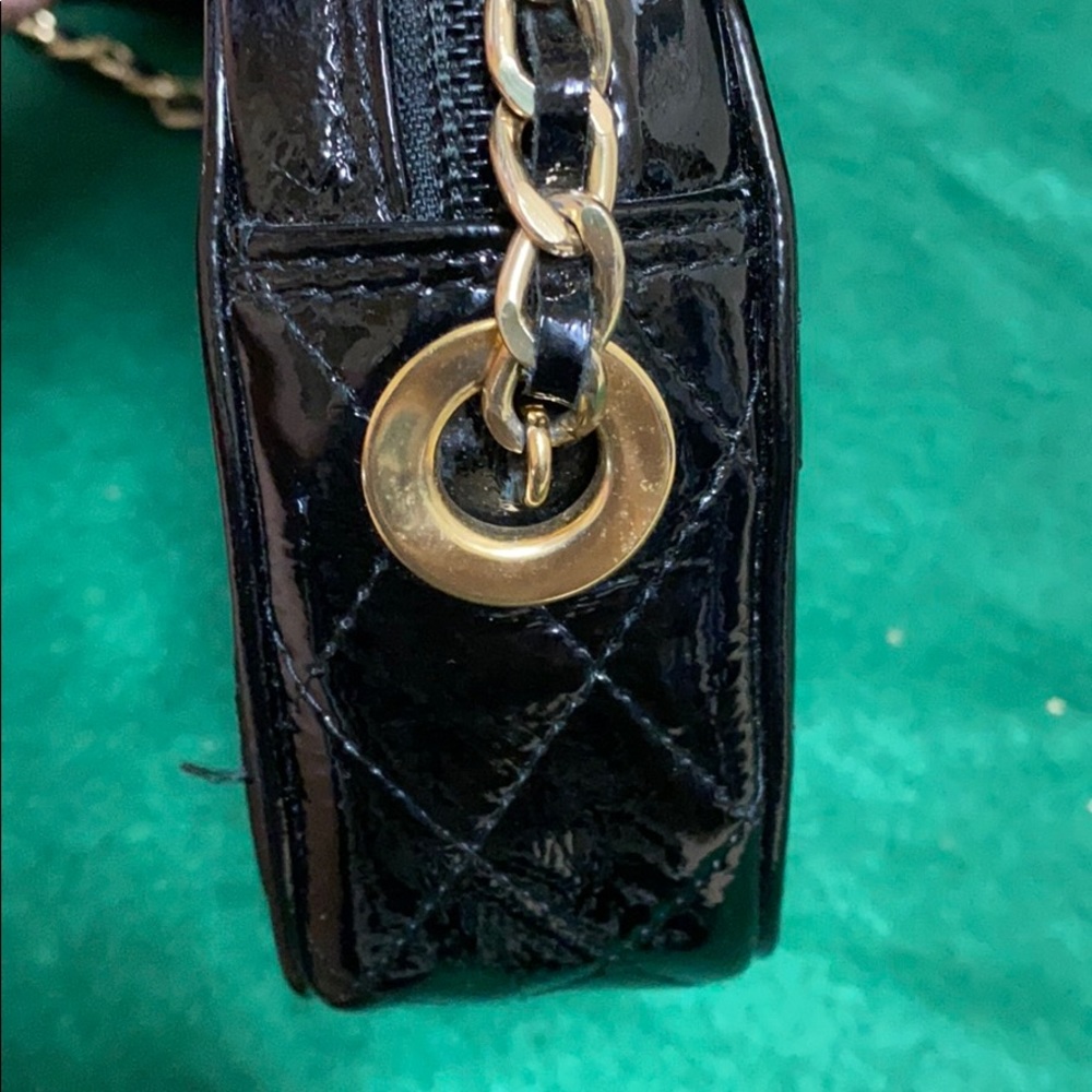 Like new Nordstrom Black Patent Leather Quilted Crossbody - Picture 8 of 9